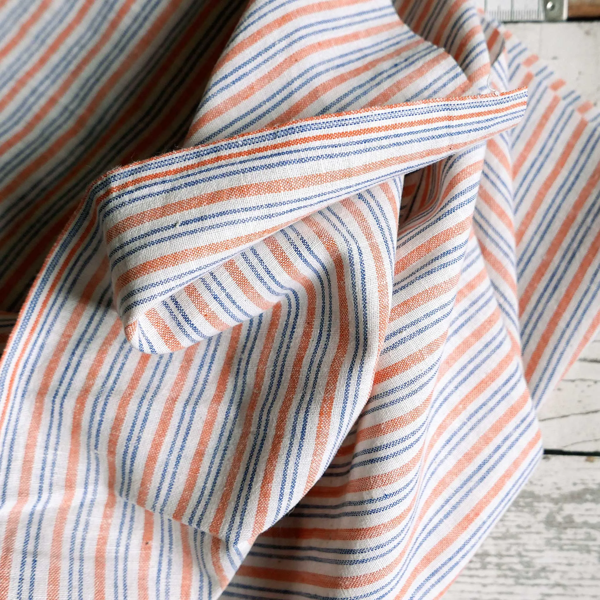 Handloom Burst Stripe