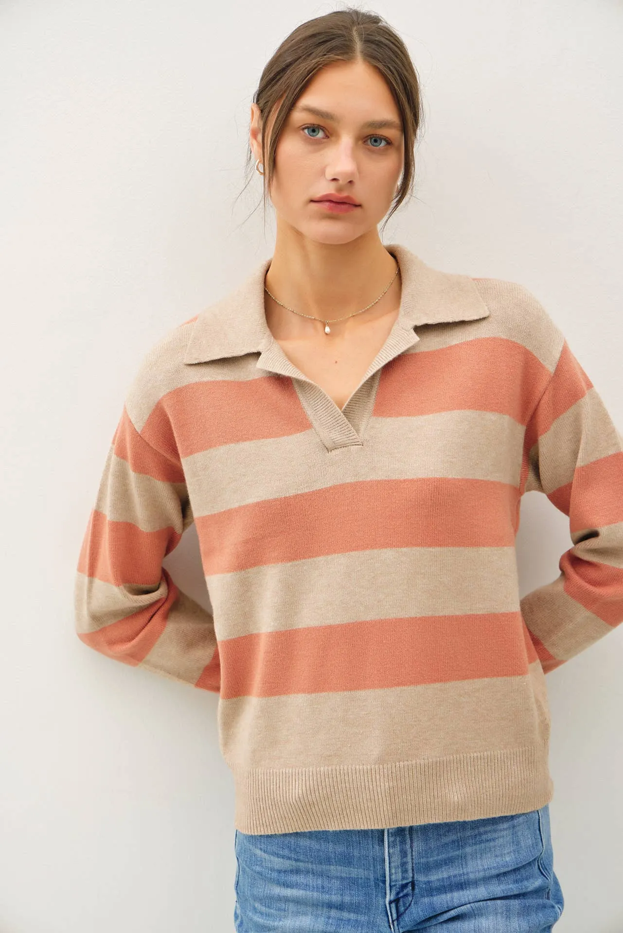 LARGE STRIPE COLLARED SWEATER