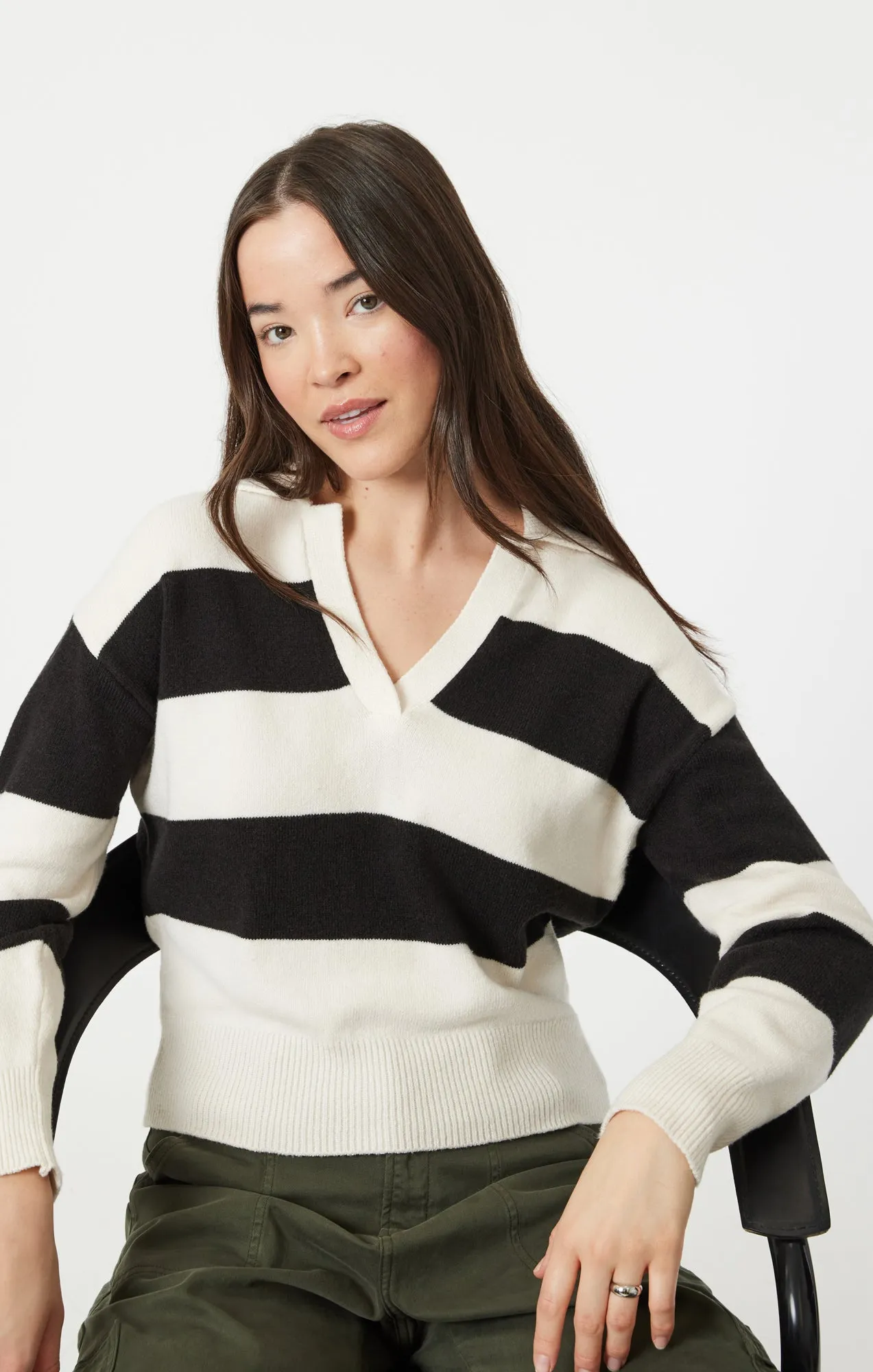 POLO PULLOVER SWEATER IN BLACK