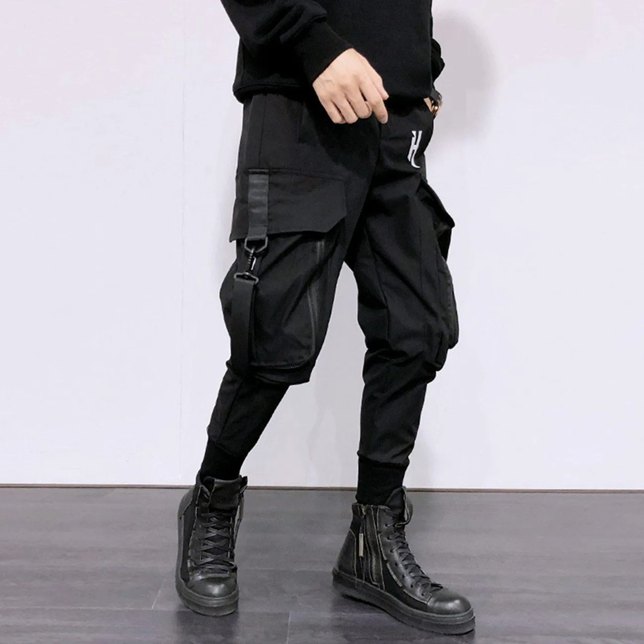 Techwear Cargo Pants "Torifu"